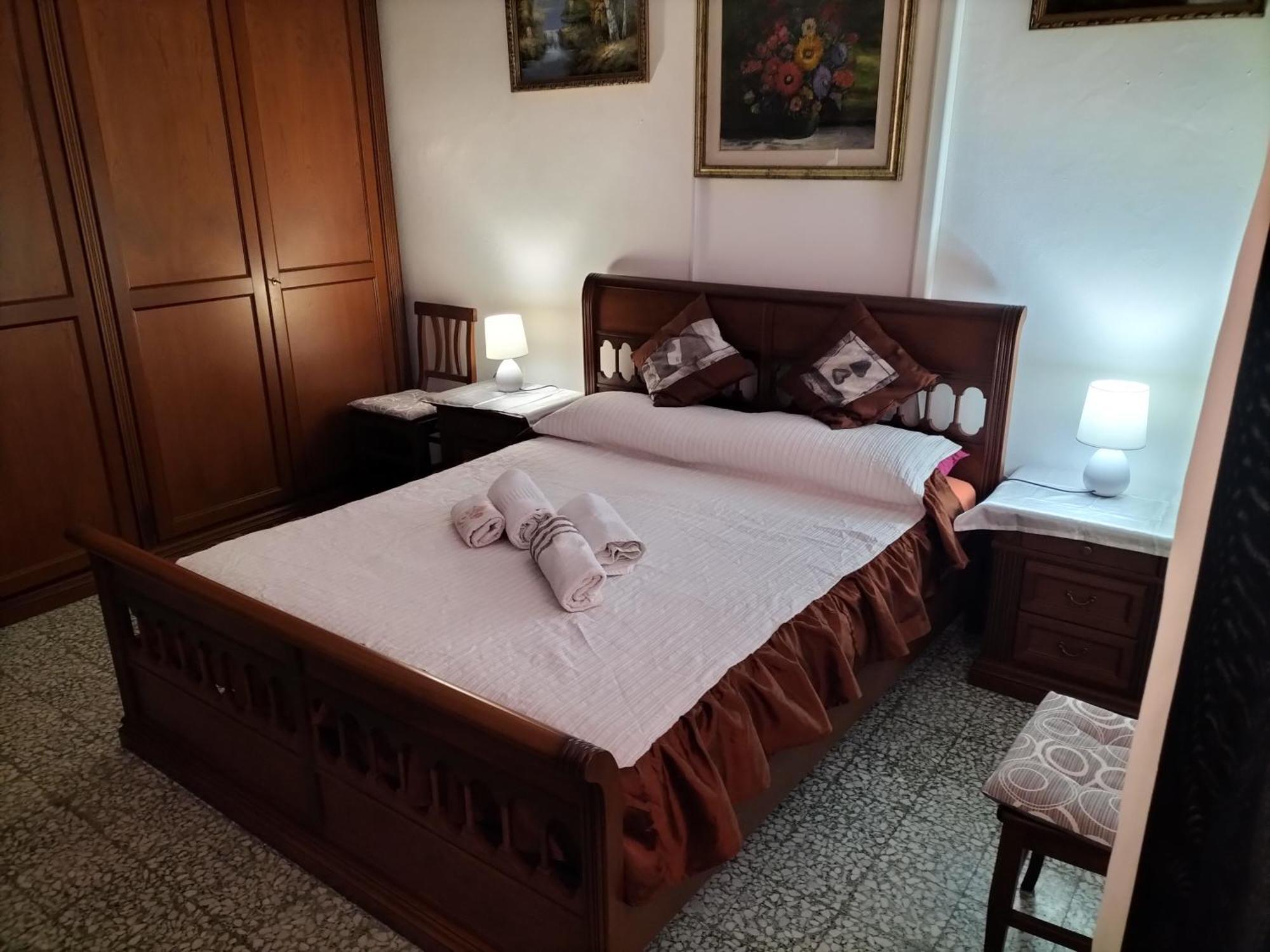Apartament The Square Orosei Zewnętrze zdjęcie