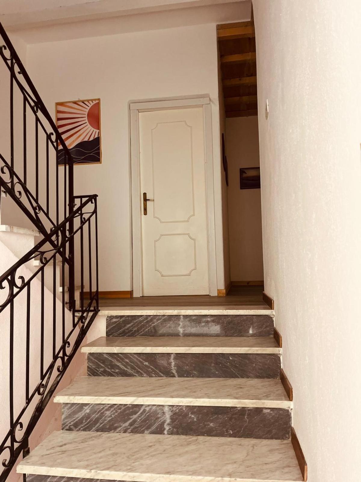 Apartament The Square Orosei Zewnętrze zdjęcie