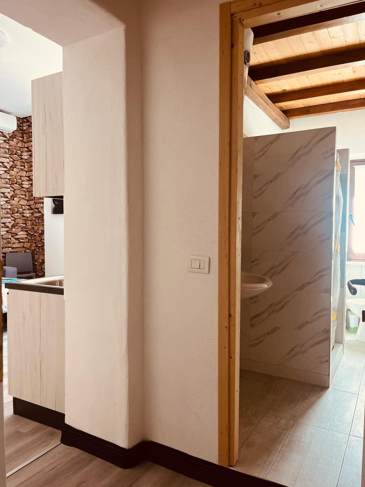 Apartament The Square Orosei Zewnętrze zdjęcie