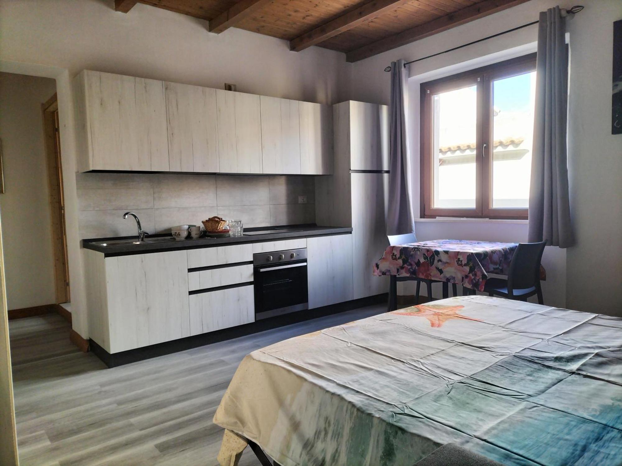 Apartament The Square Orosei Zewnętrze zdjęcie